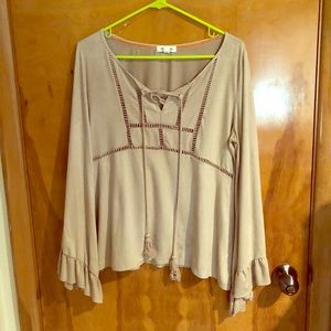 Bell sleeve boho shirt